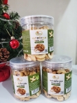 LIGHTLY ROASTED CASHEW WITH SALT IN A JAR - PRODUCT FROM VIETNAM